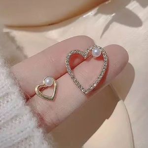 Crystal Heart Pearl Beaded Stud Earrings